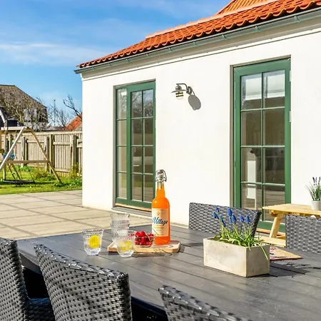 Semesterbostad Gerd - 400m From The Sea By Interhome *